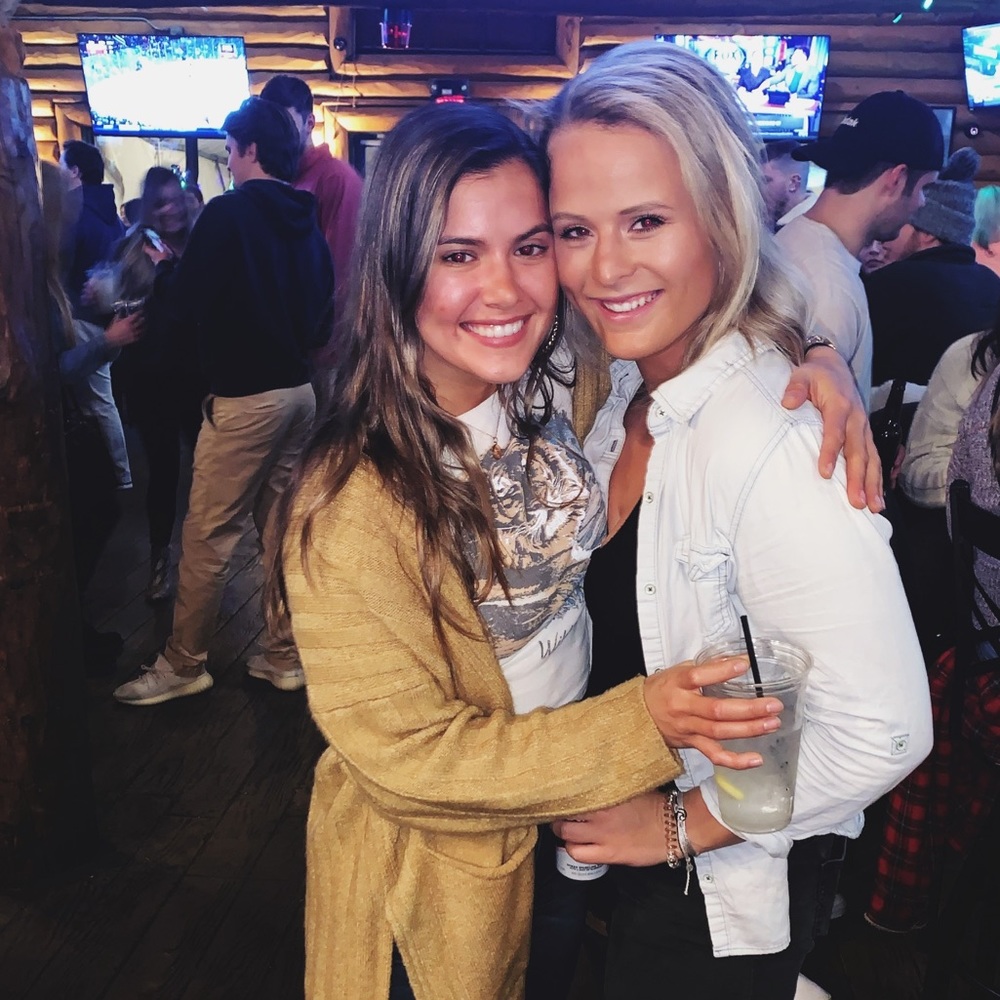 Meet your Posher, Emily